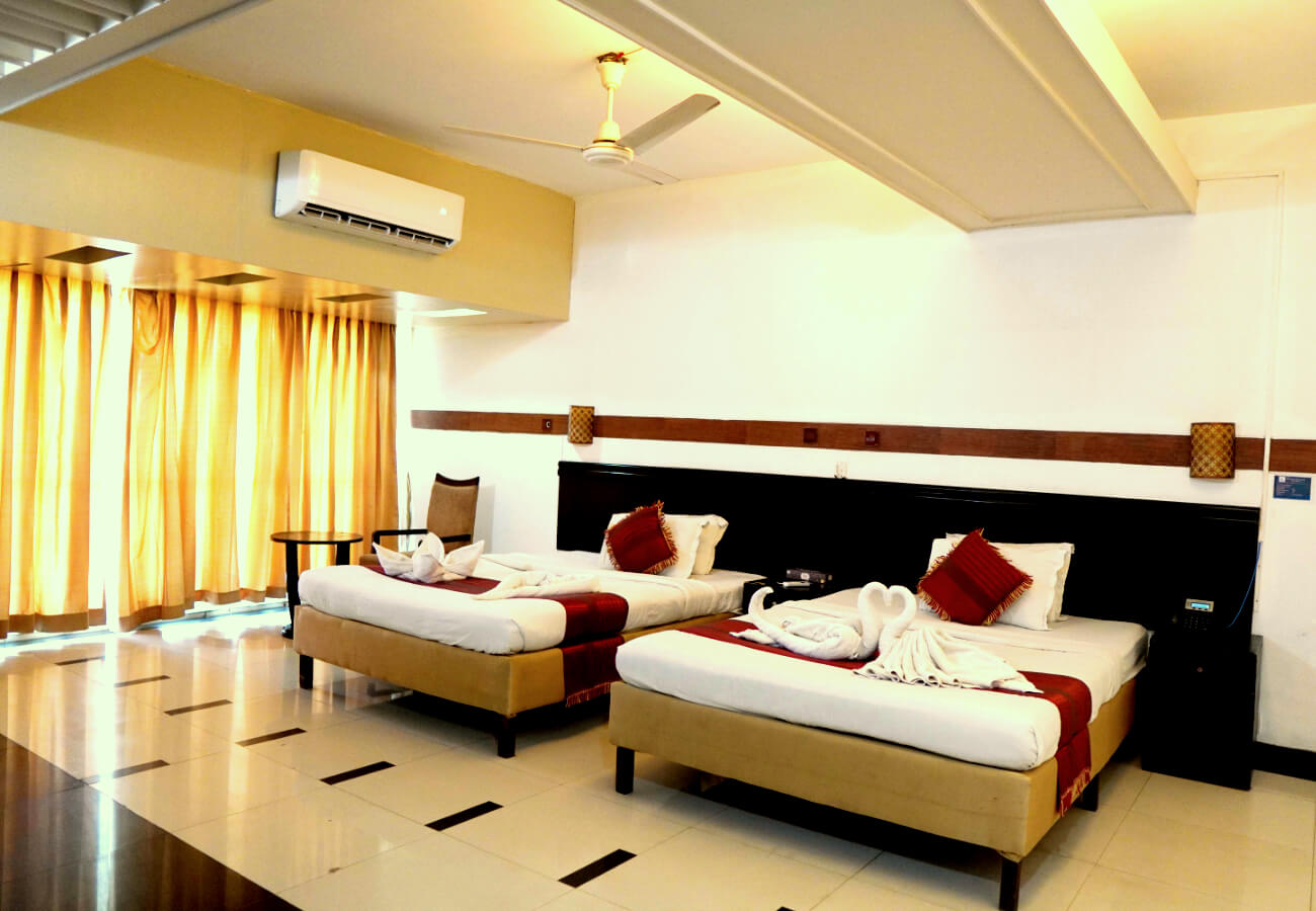 Executive Four Bed Sea View